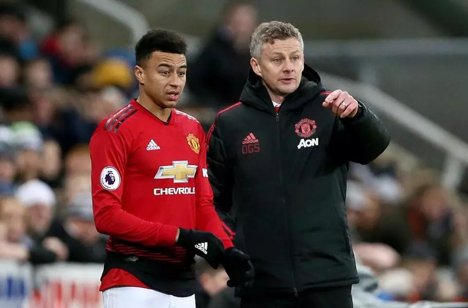 门曼城的中 门曼城的中